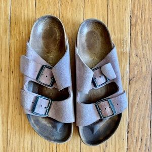 Birkenstock shoes size 7
